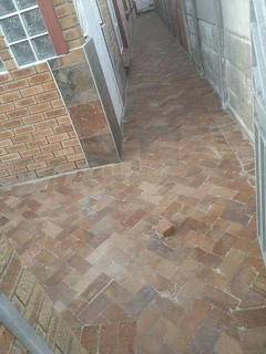 Wheatstone paving