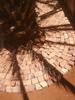 ROK HALFBRICK PAVING