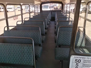 Isuzu ftr 800 Bus 50 seaters