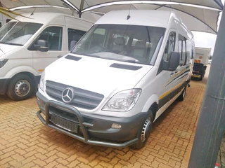 Mercedes Benz Desiel 519 CDi 23Seater