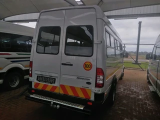 Mercedes Benz Sprinter CDi 23 Seater