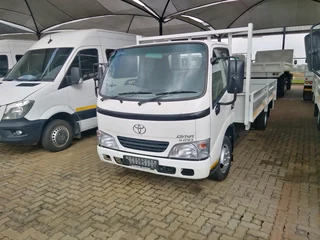 Toyota Dyna 4-093
