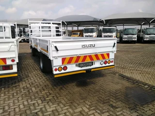 Isuzu NQR 500 Automatic