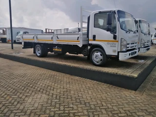 Isuzu NQR 500 Automatic