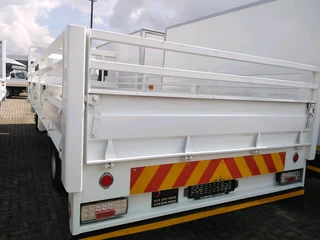 Fuso Canter drop side