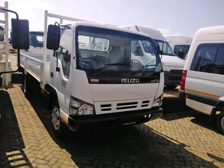 Isuzu NPR 400
