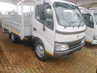 Toyota Dyna 4-093