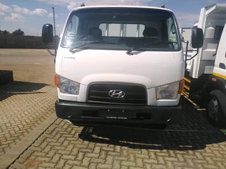 Hyundai HD72