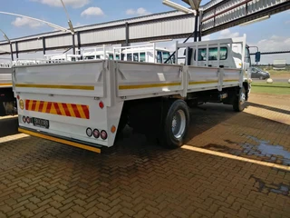 Nissan UD 80 Drop Side