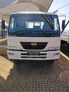 Nissan UD 80 Drop Side