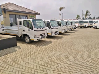 Toyota Dyna 4-093 Driving school