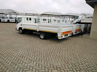 Toyota Dyna 4-093 Driving school