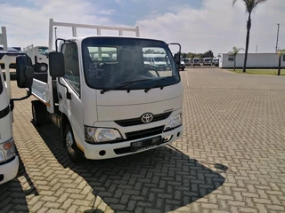 Toyota Dyna 4-093 Tipper