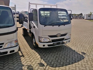 Toyota Dyna 4-093 Tipper
