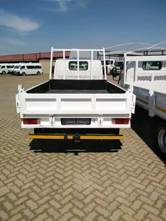 Toyota Dyna 4-093 Tipper