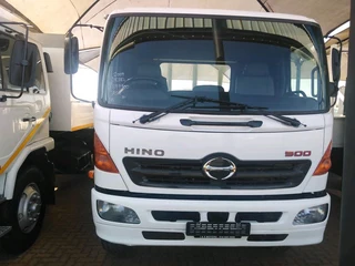 Hino 500 15-285 double axle 10 tone