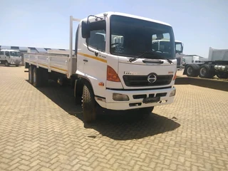 Hino 500 15-285 double axle 10 tone