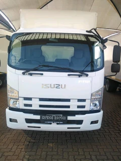 Isuzu FRR 500 Container