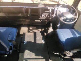 Hino 300 Bus 35 Seaters