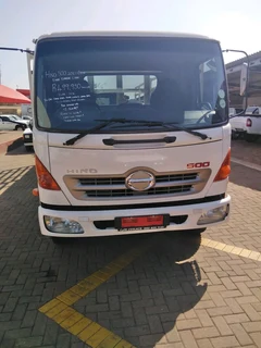 Hino 500 1017 6tone Cattle Rails