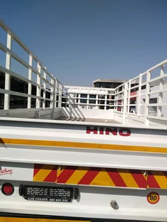 Hino 500 1017 6tone Cattle Rails