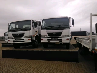 Nissan UD 80 Tipper 6Cuper