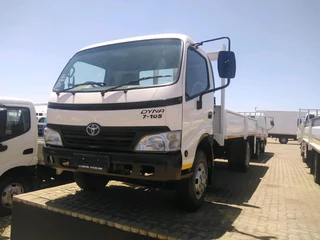 Toyota Dyna 7-105