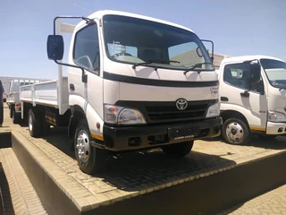 Toyota Dyna 7-105