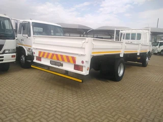 Nissan UD 80 Drop Side