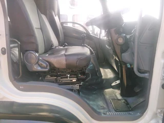 Isuzu FRS 800 Manual