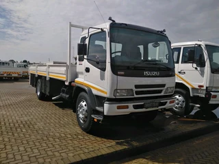 Isuzu FTR 800 with 10 wholes None Turbo
