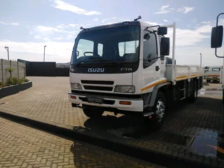Isuzu FTR 800 with 10 wholes None Turbo