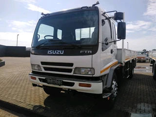 Isuzu FTR 800 with 10 wholes None Turbo