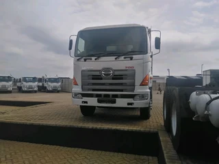 Hino 700 2841 10 Cupper Tipper