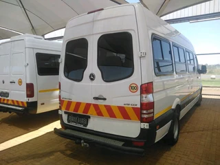 Mercedes 515CDi 23 Seaters