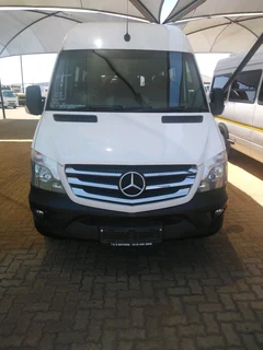 Mercedes 515CDi 23 Seaters