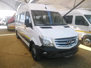 Mercedes 515CDi 23 Seaters