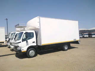 Hino 300 Container Box