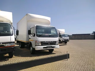 Fuso Canter Container Box