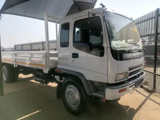 Isuzu FTR 800