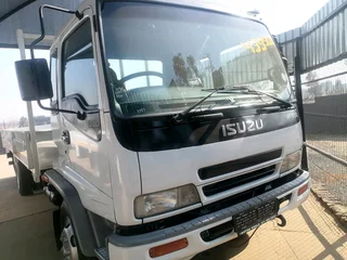 Isuzu FTR 800