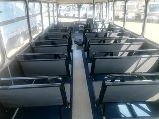 Isuzu Bus 44 Seaters