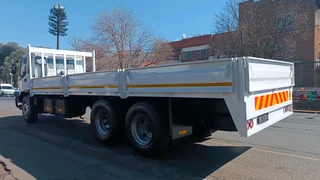 Isuzu FTM 12 tone Tag axle