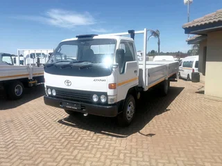 Toyota Dyna 4 tone