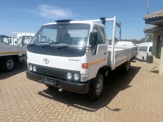 Toyota Dyna 4 tone