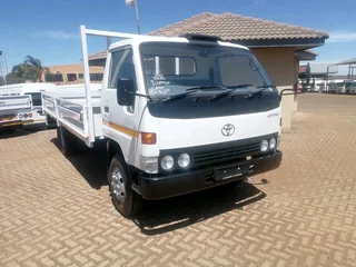 Toyota Dyna 4 tone
