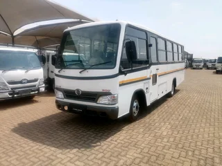 Hino 300 Bus 35 seaters