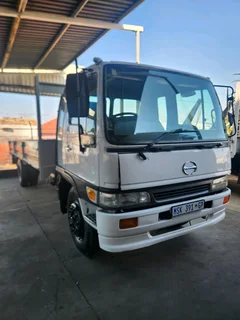 Hino Ranger 8 tone