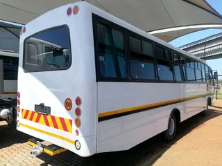 Hino 300 Bus 36 Seaters