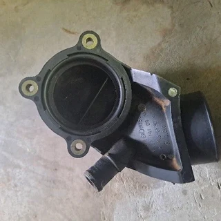 Mercedes 208 /203 spares read the description